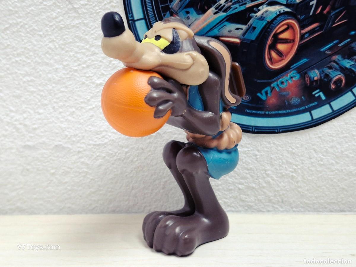 Figuras de Goma y PVC: Figura El Coyote McDonald's 2020 Space Jam: A New Legacy