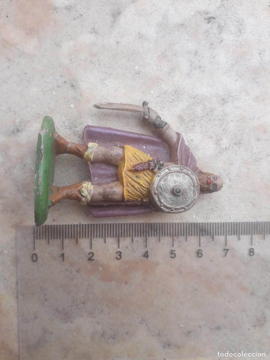 Figuras de Goma y PVC: antigua figura de un vikingo pech reamsa jecsan......etc