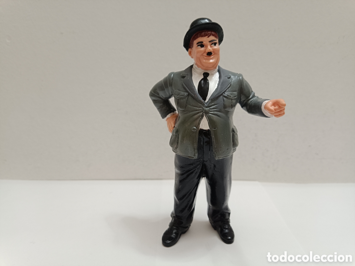 Figuras de Goma y PVC: Figura PVC Oliver hardy