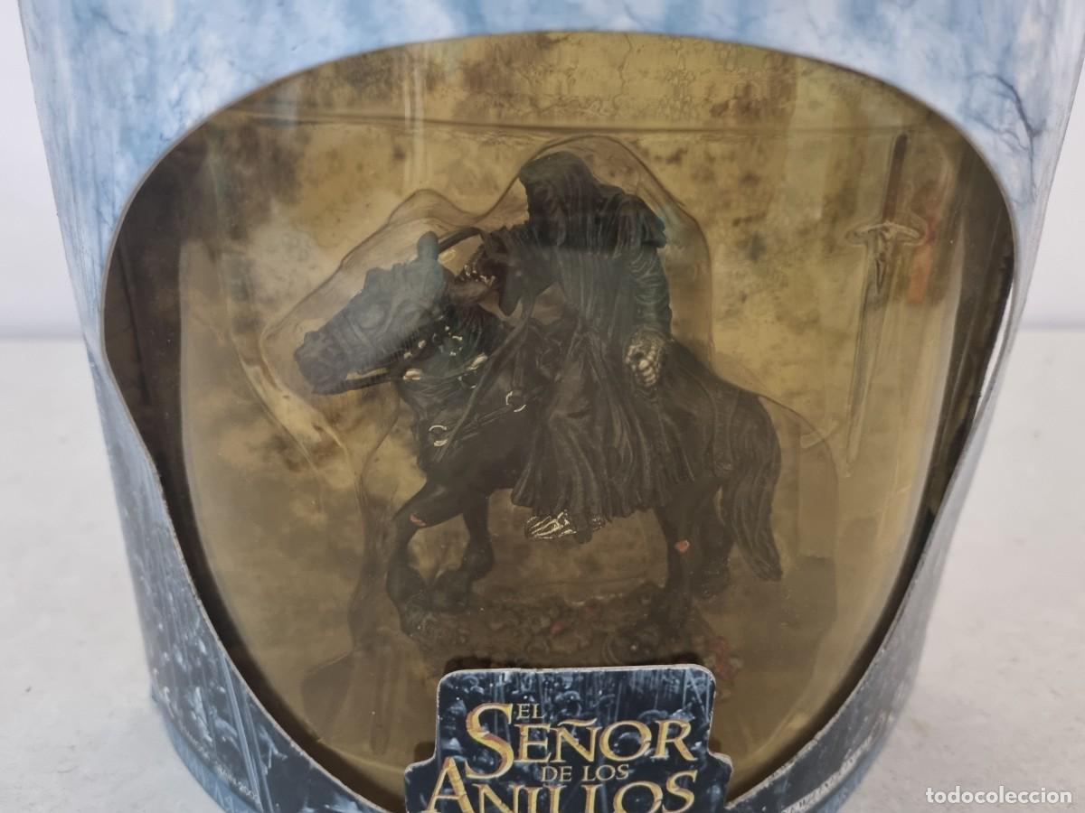 Figuras de goma y PVC: Blister del se&ntilde;or de los anillos - Foto 2