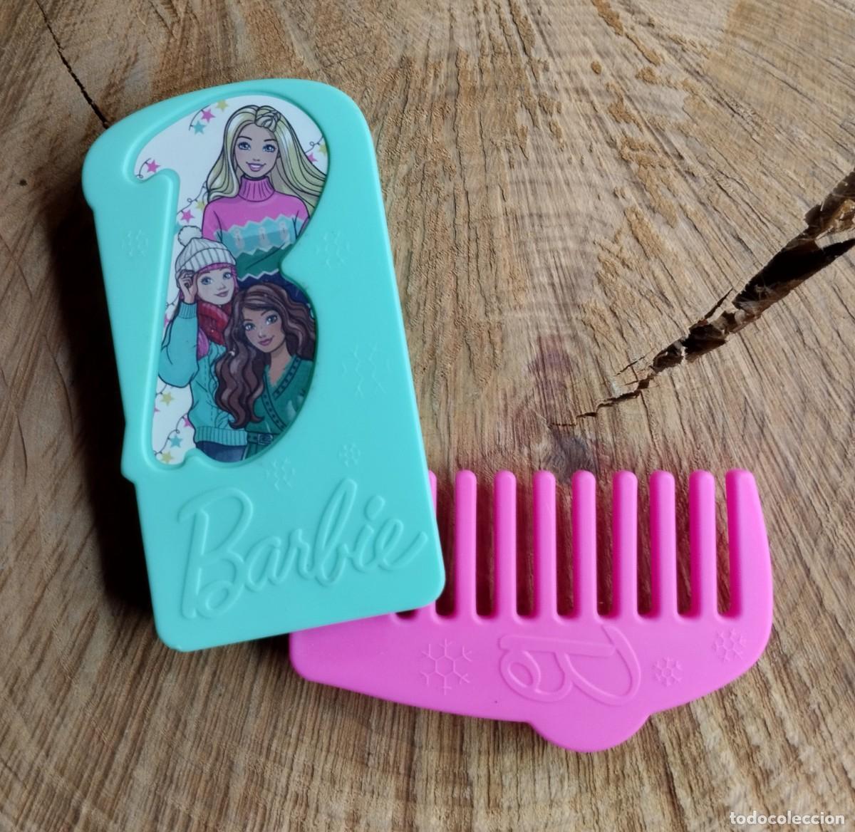 Gummi- und PVC-Figuren: Peine plegable de Barbie. Juguete promocional de 2024 Burger King.
