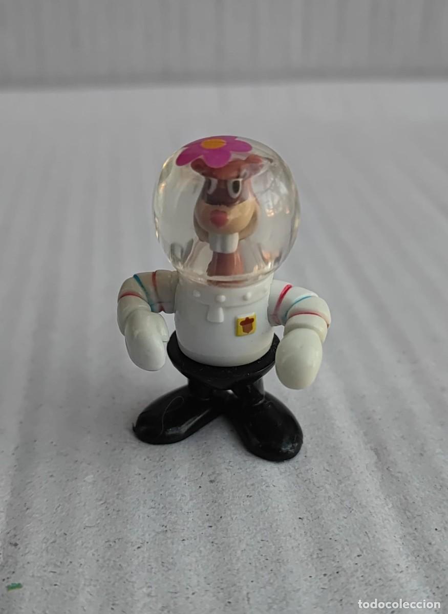 Figuras de Goma Kinder: Figura Kinder Bob esponja - Arenita