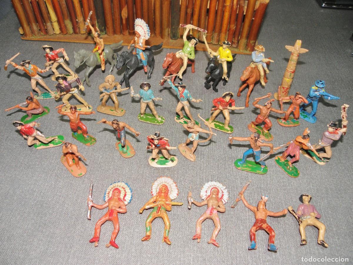 Figuras de Goma y PVC: Lote de figuras de pl&aacute;stico del oeste, indios y vaqueros, jecsan