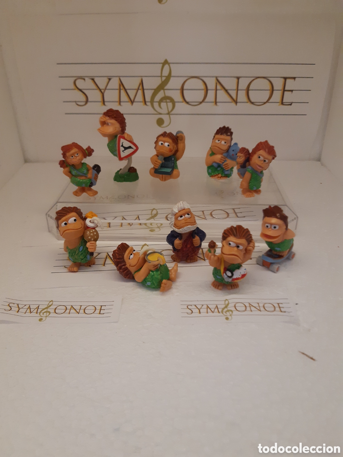Figuras de Borracha e PVC: Serie completa trogloditas de Kinder Sorpresa