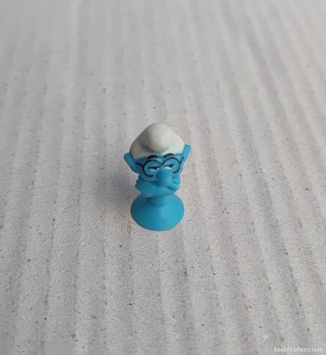 Figuras de Goma y PVC: STIKEEZ DE LOS PITUFOS. LA ALDEA ESCONDIDA. LIDL.