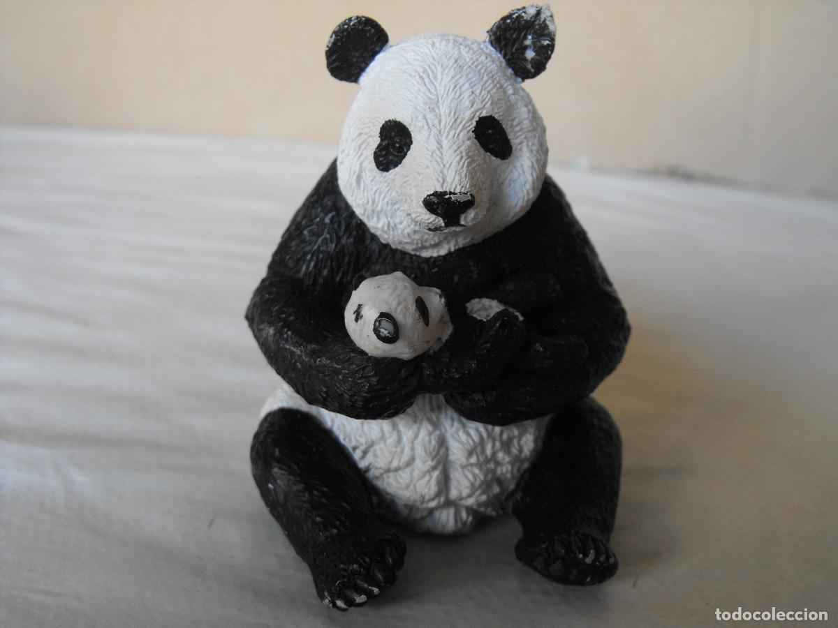 Gummi- und PVC-Figuren: PAPO. Figura de oso panda. 7,5 cm. de altura.