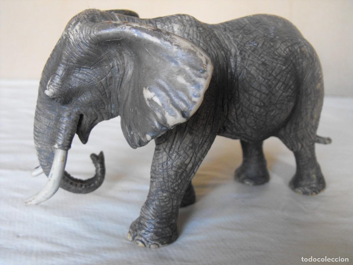 Gummi- und PVC-Figuren Schleich: SCHLEICH. Figura de Elefante africano. 10 cm. de altura.