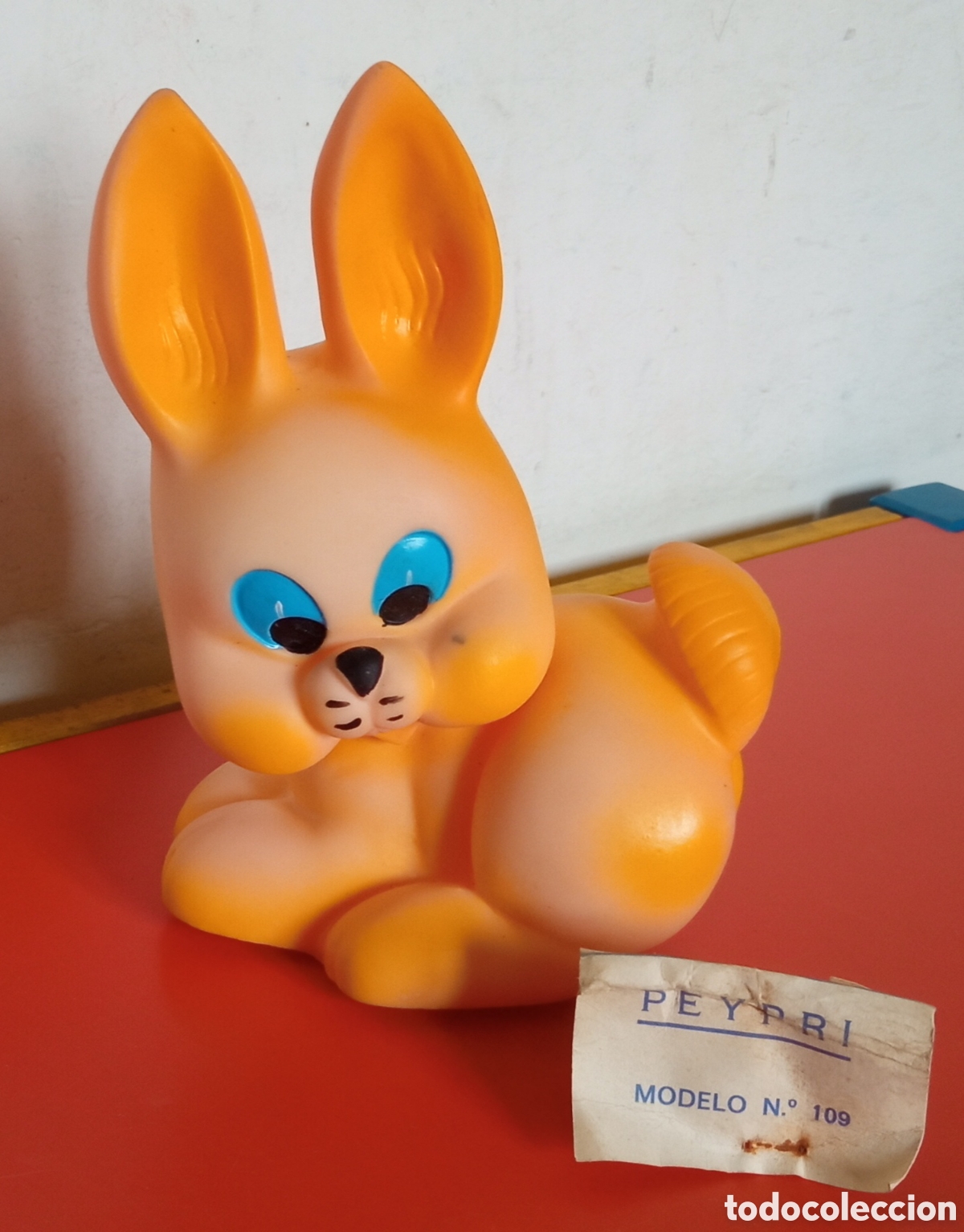Figuras de Goma y PVC: CONEJO GOMA L&Aacute;TEX PITIDO.PEYPRI 70'S.SIN USO.