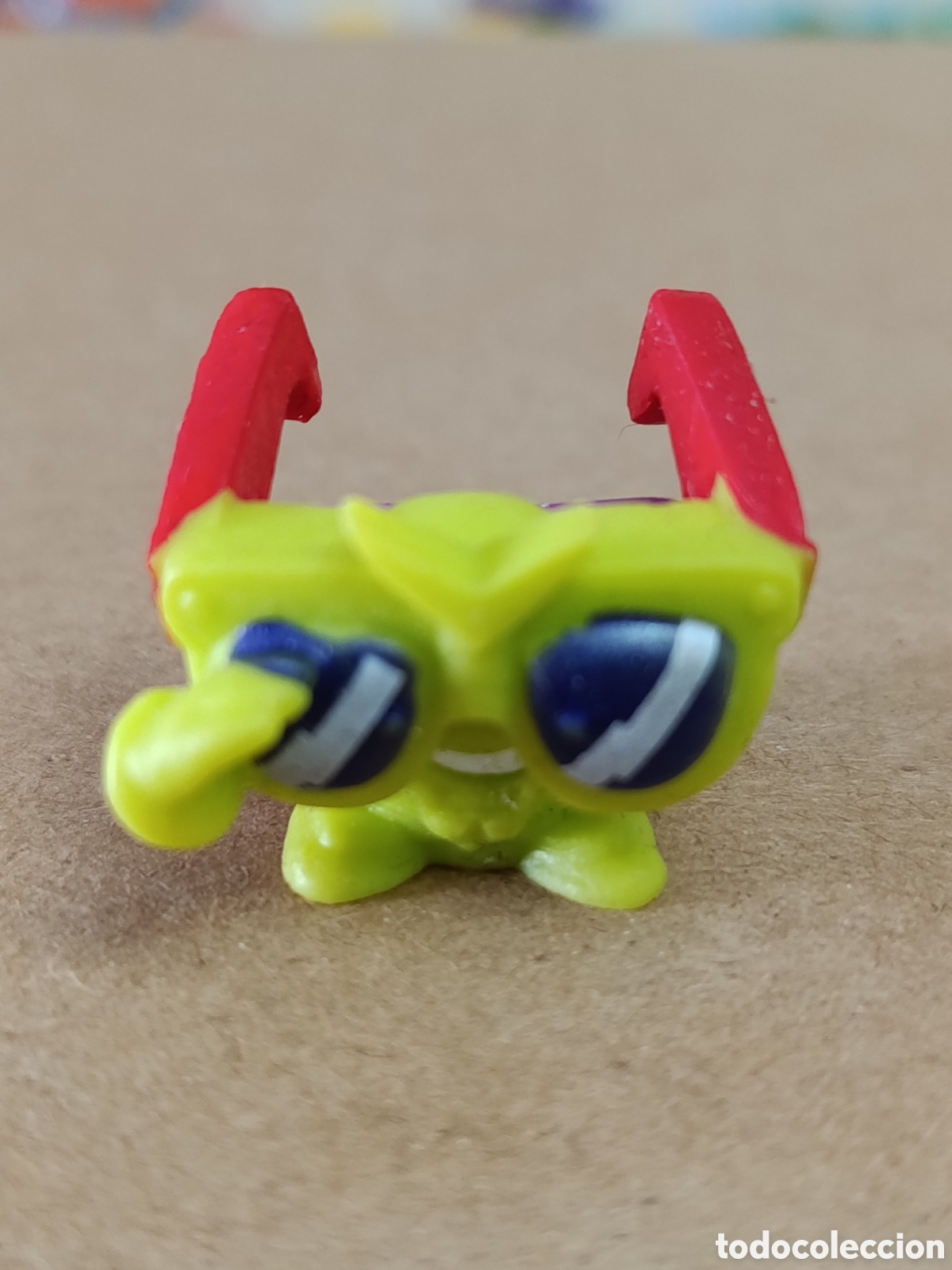 Figuras de Goma y PVC: Figura Shineblock superthings/superzings