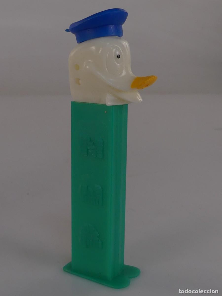 Figure di Gomma e PVC: DISPENSADOR DE CARAMELOS PEZ U.S. PATENT 3.942.683 OBJETO DE COLECCI&Oacute;N