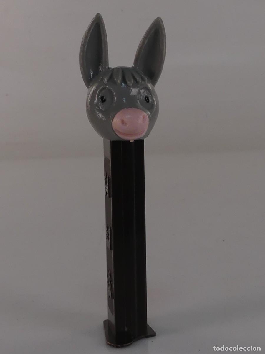 Figure di Gomma e PVC: DISPENSADOR DE CARAMELOS PEZ U.S. PATENT 3.942.683 OBJETO DE COLECCI&Oacute;N