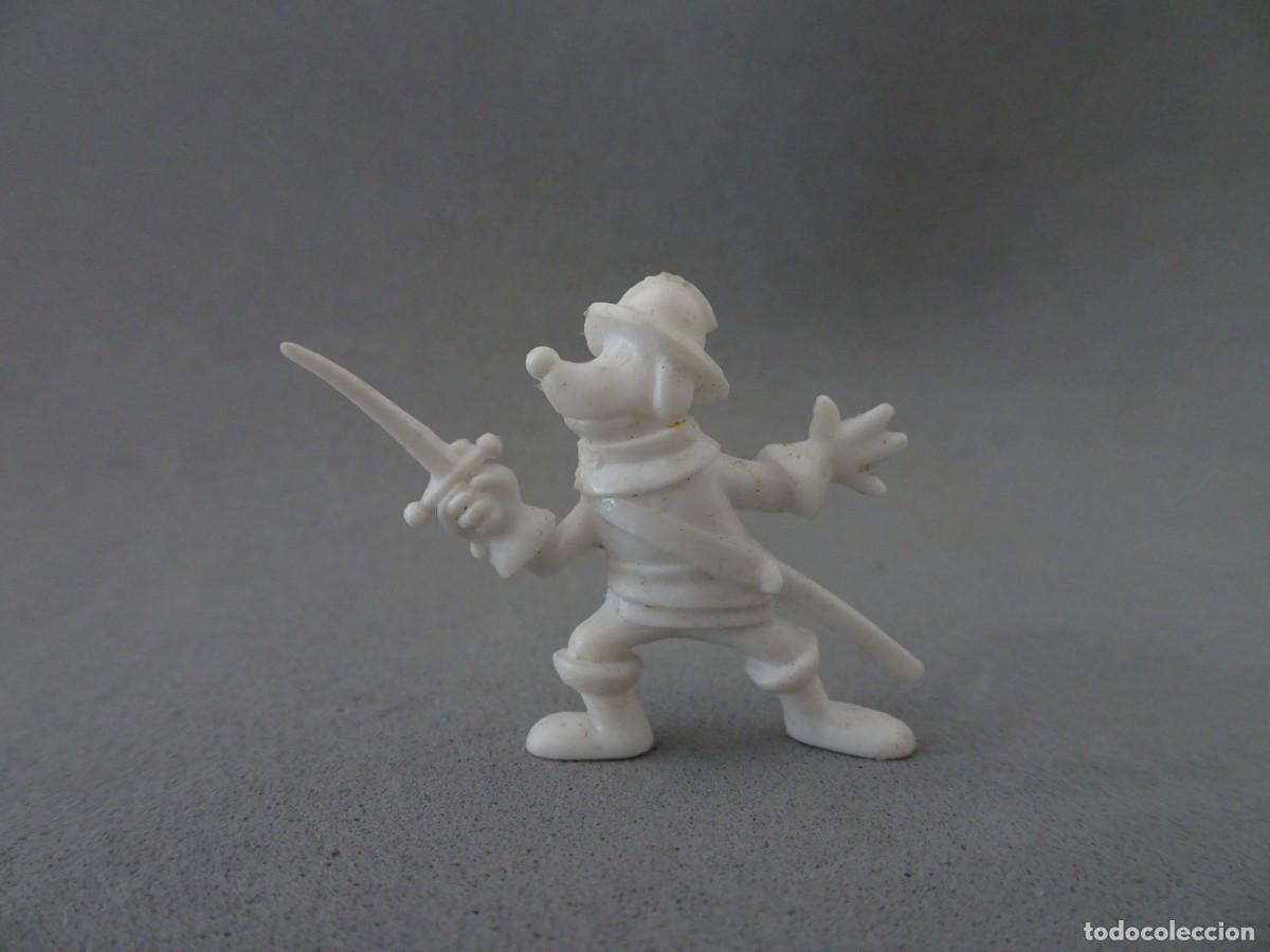 Figuras de Goma y PVC: Figura Dunkin Dartacan y los mosqueperros
