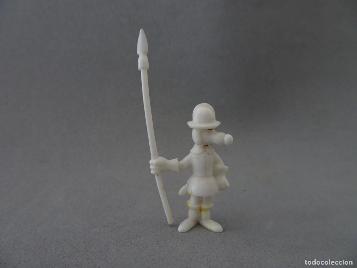 Figuras de Goma y PVC: Figura Dunkin Dartacan y los mosqueperros