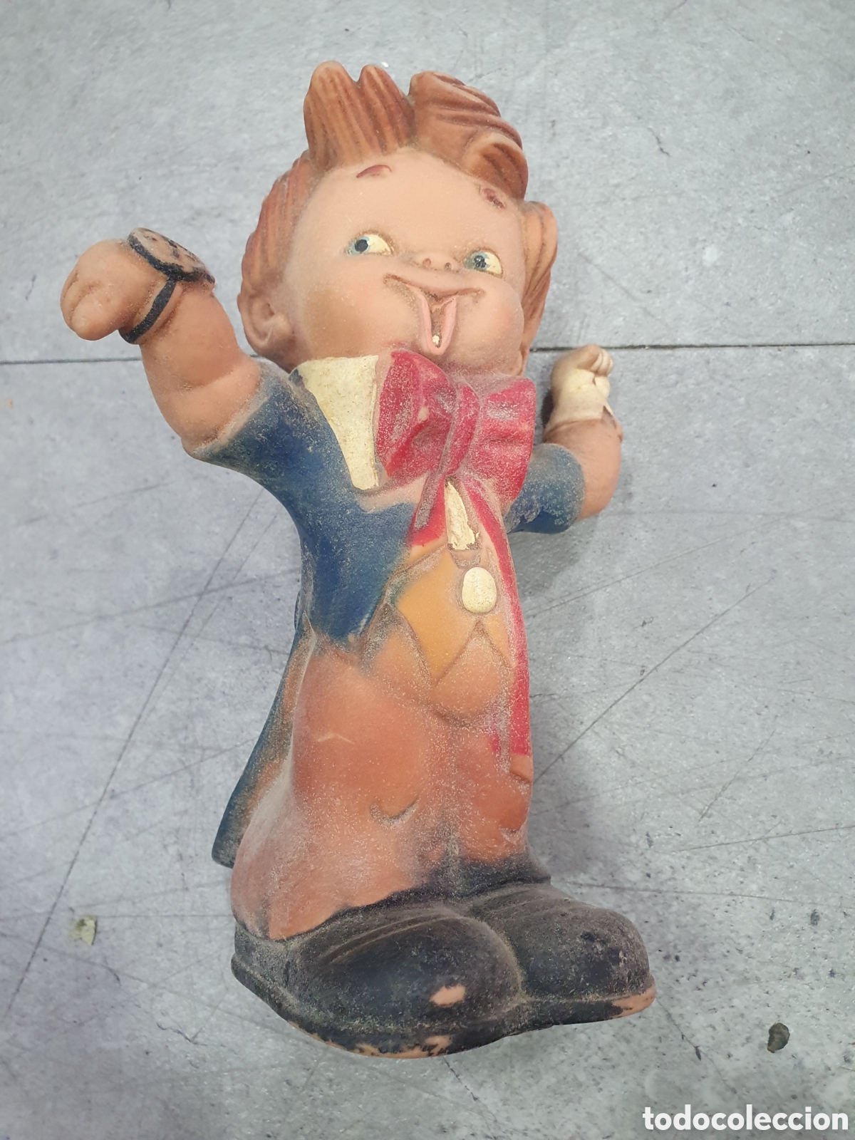 Gummi- und PVC-Figuren: Figura de goma ni&ntilde;o con reloj de Famosa a&ntilde;os 70. (L132)