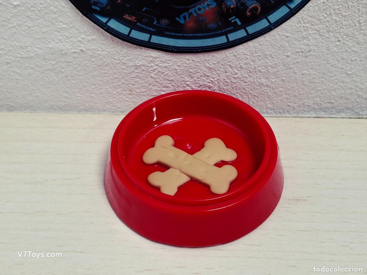Figuras de Goma y PVC: Comedero Mascotas Juguete McDonald's 6,5cm