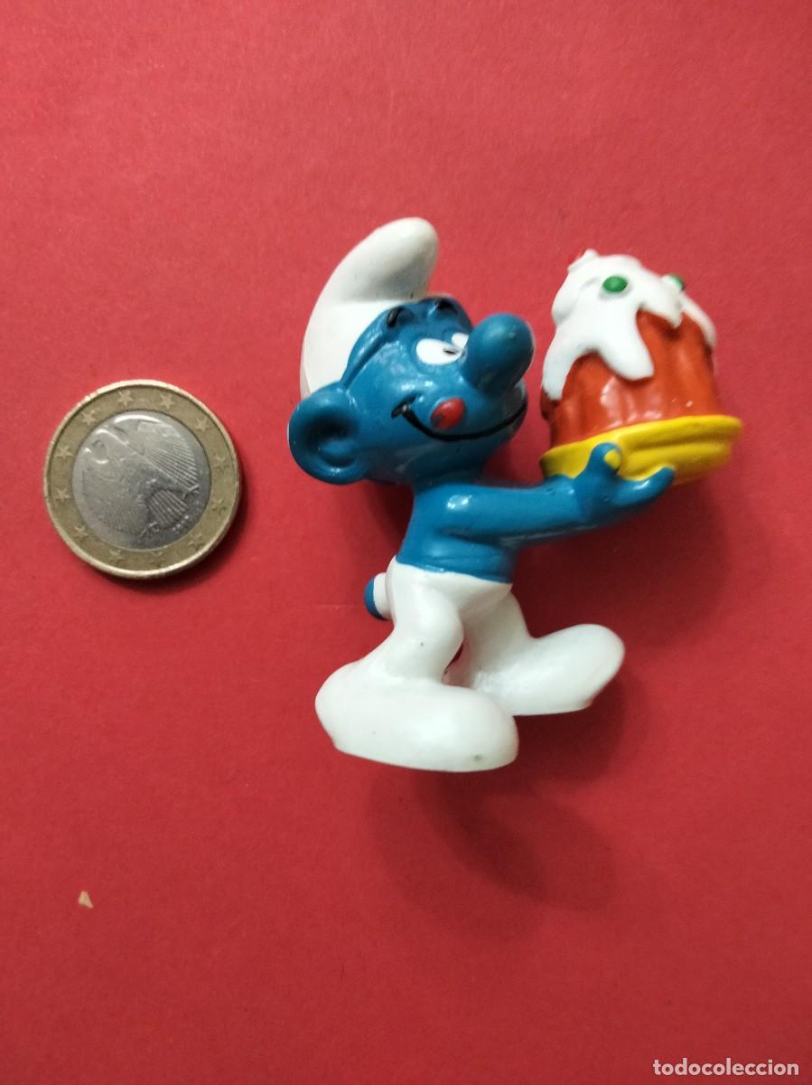 Figuras de Goma y PVC: Pitufo PVC Goloso PEYO