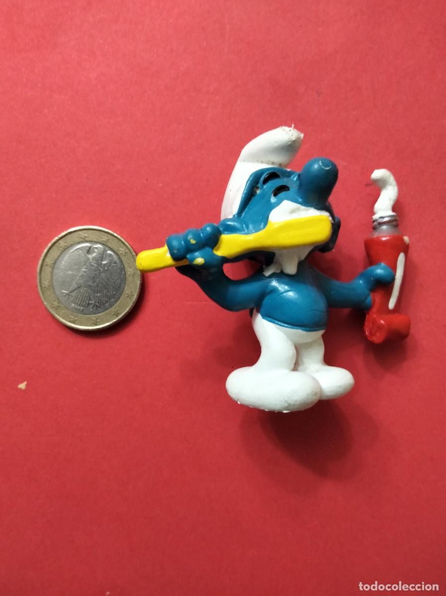 Figuras de Goma y PVC: Pitufina PVC Lav&aacute;ndose los dientes PEYO