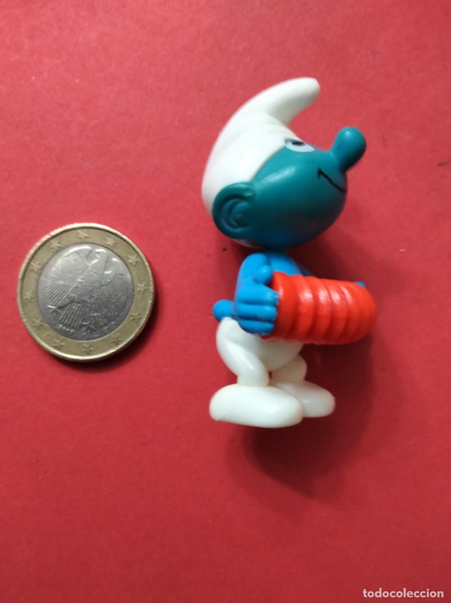 Figuras de goma y PVC: Pitufo PVC Tocando el Acorde&oacute;n PEYO - Foto 3