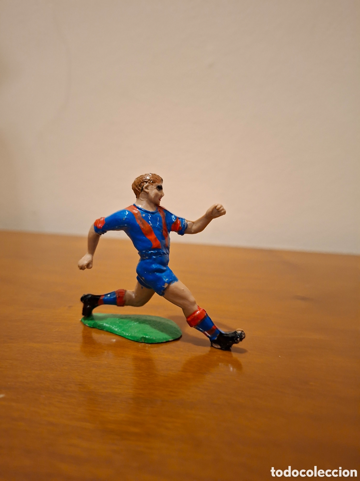 Gummi- und PVC-Figuren: ANTIGUA FIGURA DE FUTBOLISTA