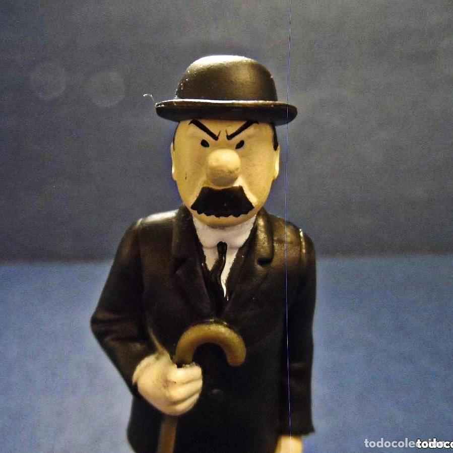 Figuras de Goma y PVC: INSPECTOR DUPONT CON BASTON. PVC. MED. 9 X 3,5 CMS. PRECINTADO