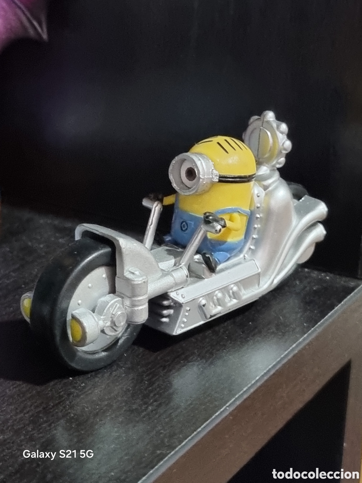 Figuras de Goma y PVC: FIGURA MINIONS EN MOTO