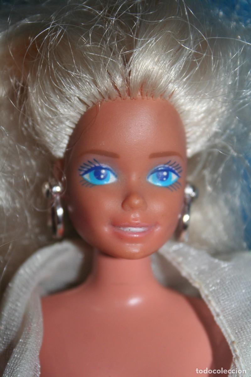 Figuras de Goma y PVC: mu&ntilde;eca barbie magic dance ropa original