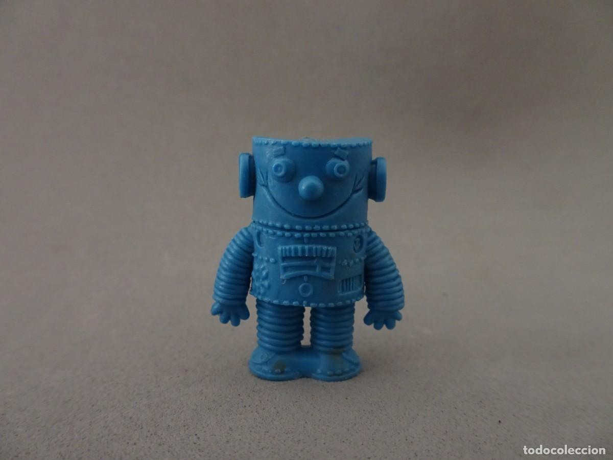 Figuras de Goma y PVC: Figura Dunkin coleccion Espacial - Helados Raj&aacute; Portugal