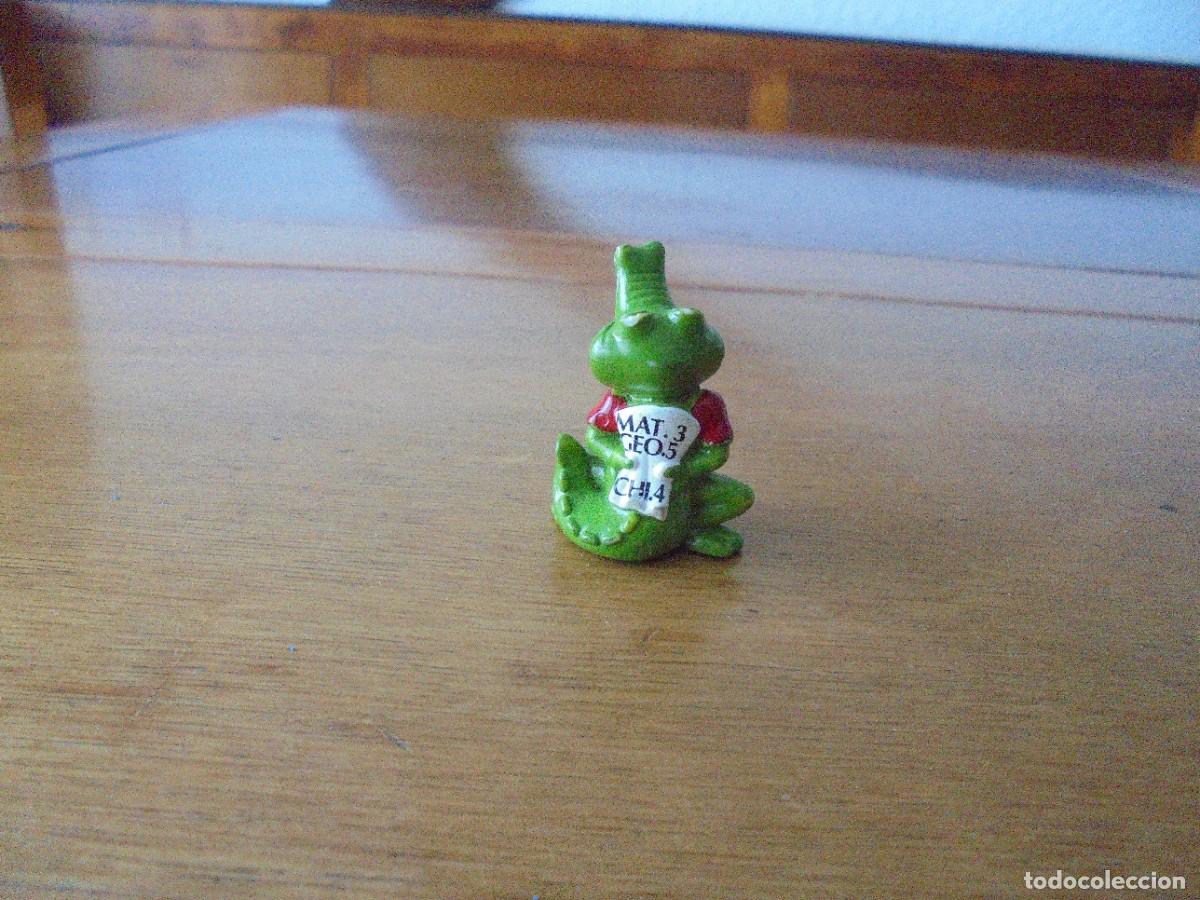 Figuras de goma y PVC: FIGURA KINDER COCODRILO - Foto 2