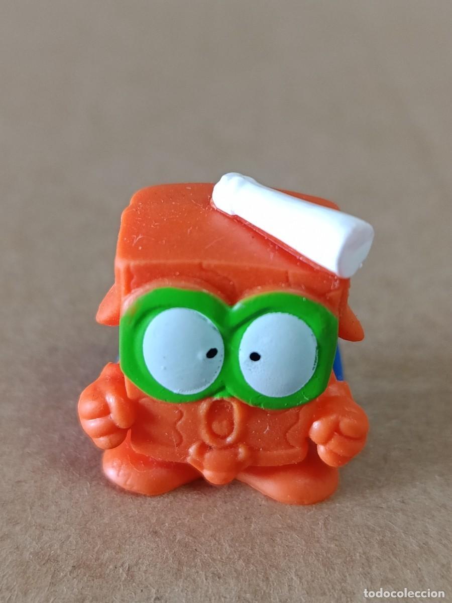 Figuras de Goma y PVC: Figura superthings/ superzings serie 8 captain moo