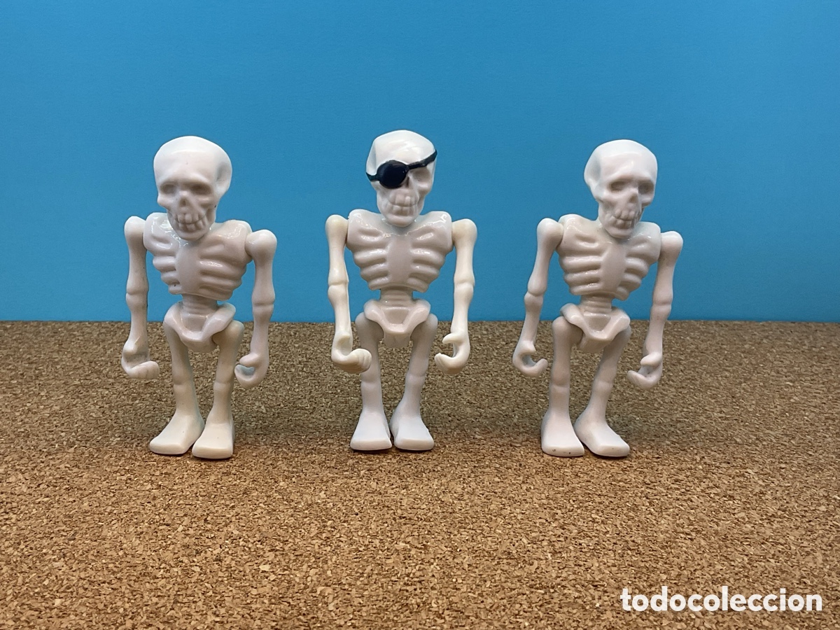 Figuras de Goma y PVC: FIGURAS DE EXQUELETOS EN PLASTICO.