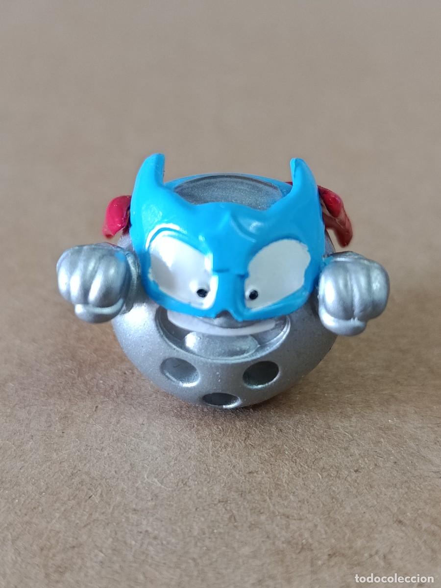 Figuras de Goma y PVC: Figura superthings/ superzings serie 6 rollball