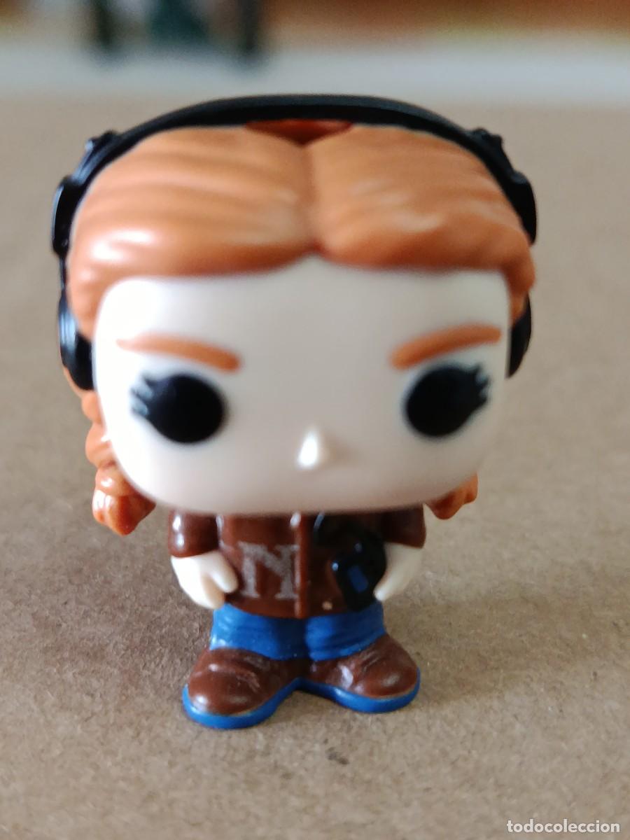 Figuras de goma Kinder: Figura Kinder Max Maxim stranger things - Foto 1