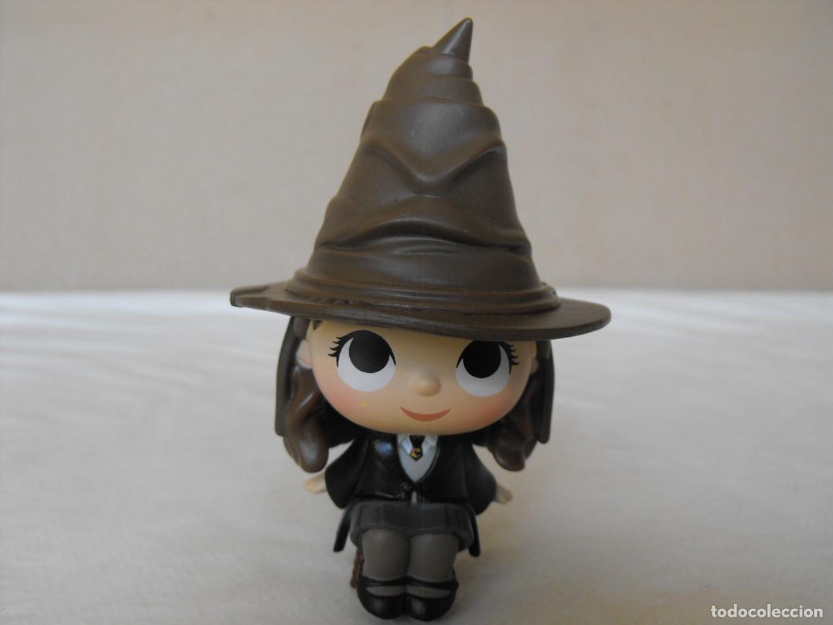 Figuras de Goma y PVC: FUNKO. WBEI. Figura de las pel&iacute;culas de Harry Potter. 10 cm. de altura.