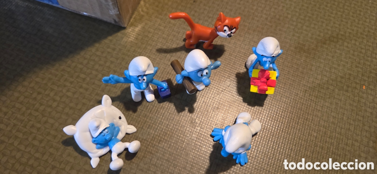 Figuras de Goma y PVC: Lote pitufos Pvc y Gato Azrael