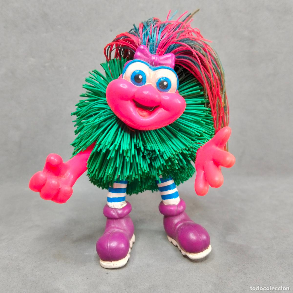 Figuras de Goma y PVC: Antigua figura &rdquo;Pomp&oacute;n&rdquo; PVC de HASBRO fabricada en los a&ntilde;os 90. Nombre del personaje: Kooshling Skye