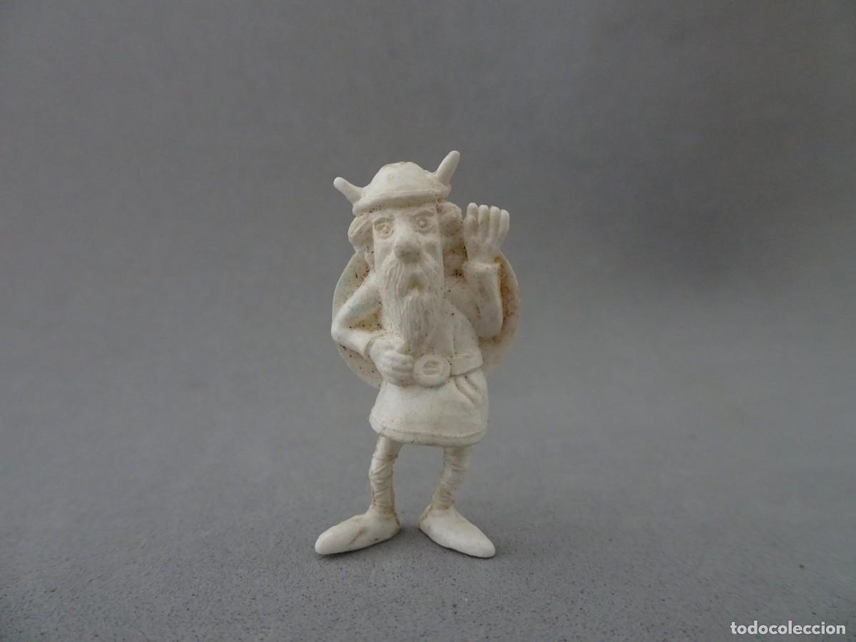 Figuras de Goma y PVC: DUNKIN VICKIE WICKIE FIGURA