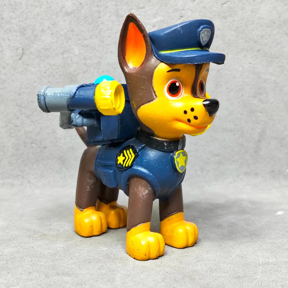 Figuras de Goma y PVC: Figura de Chase, perro polic&iacute;a personaje de La Patrulla Canina. COMANSI - Spin Master