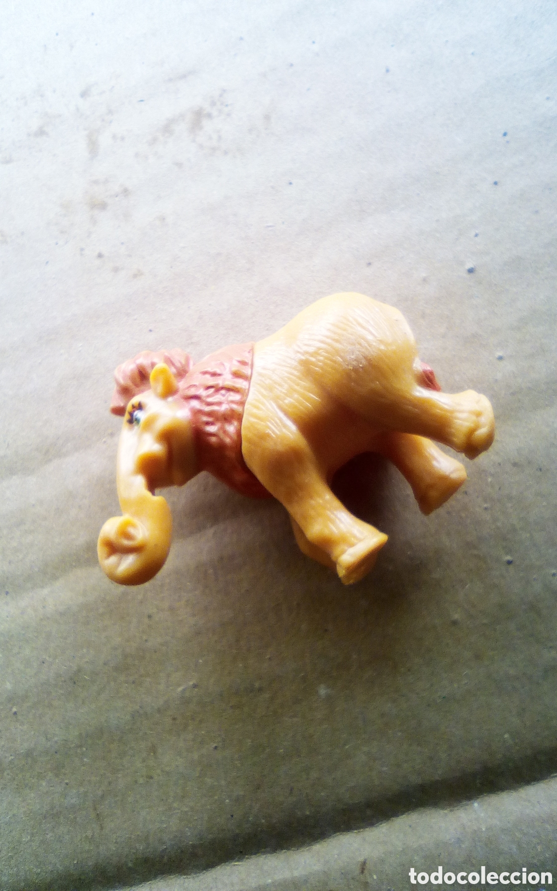 Figuras de Goma Kinder: Figura Kinder. Mamut de Ice Age 3. Fox 2009. Mide 45 mm.