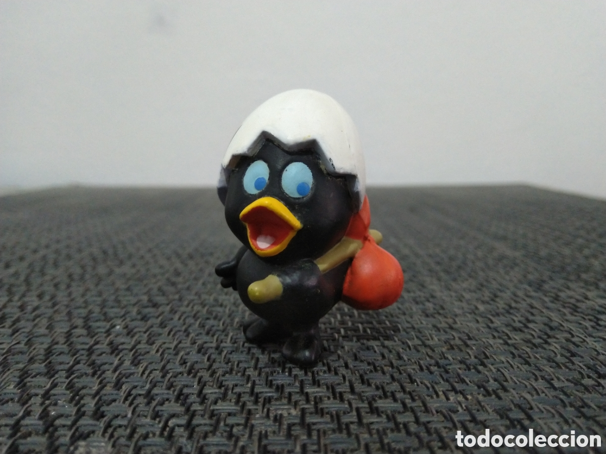 Figuras de Goma y PVC: FIGURA PVC CALIMERO PAGOT CON ATILLO PETATE DIBUJOS ANIMADOS
