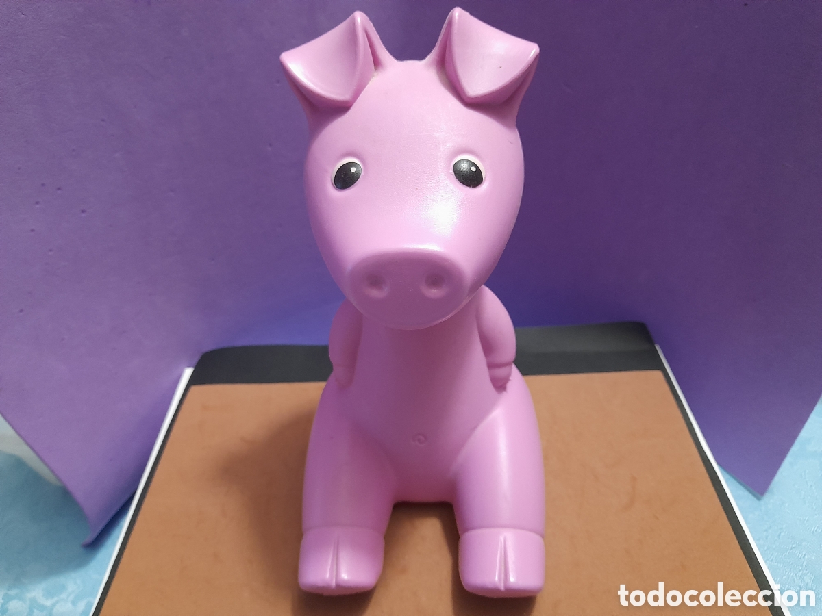 Figuras de Goma y PVC: Hucha de pl&aacute;stico rigido, pvc cerdito