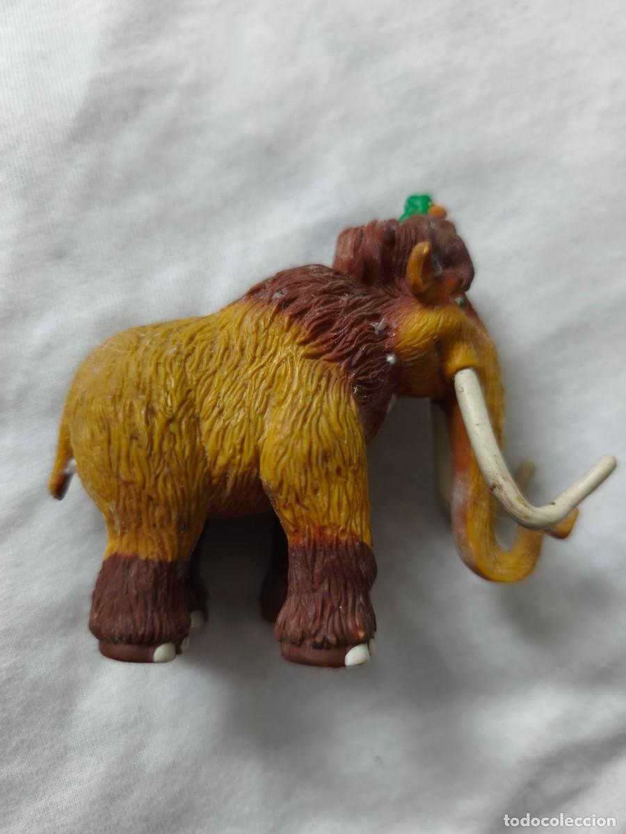 Rubber and PVC Figures: Mamut made in spain estado muy bueno