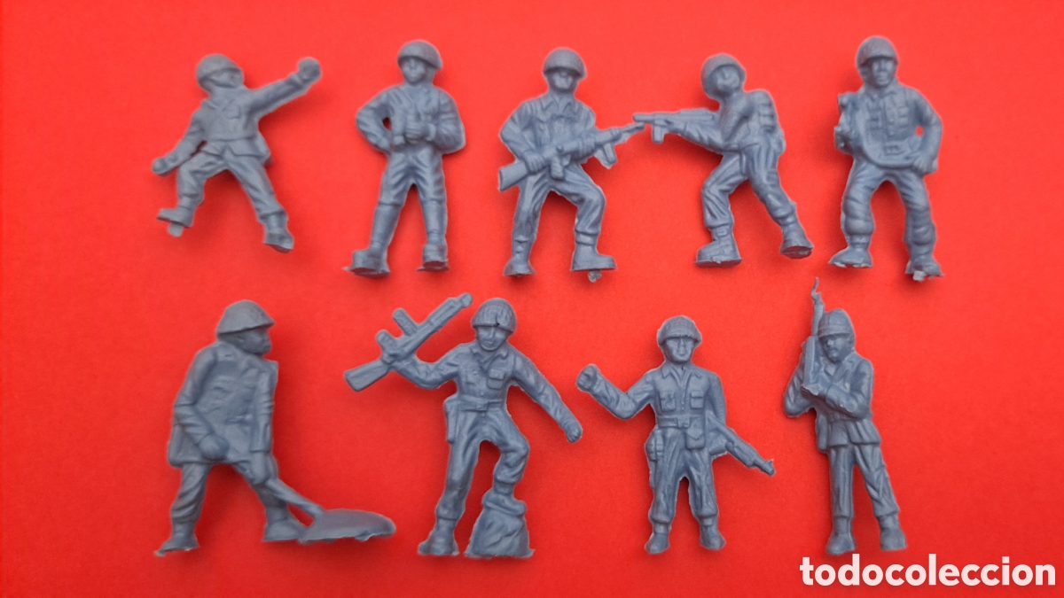Figuras de Goma y PVC: Soldado chicle dunkin pl&aacute;stico vintage
