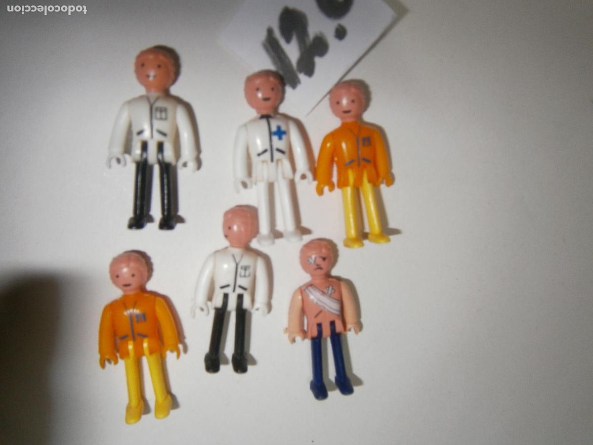 Figuras de Goma y PVC: ANTIGUO LOTE DE FIGURAS ANTIGUAS TIPO LEGO O PLAYMOBIL