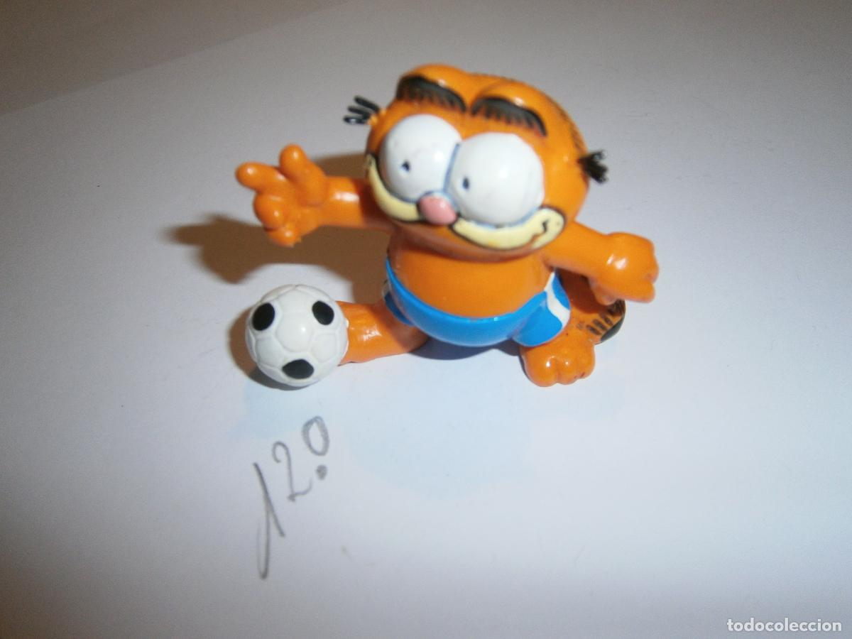 Figuras de Goma y PVC: ANTIGUA FIGURA DIBUJOS ANIMADOS - GARFIELD FUTBOLISTA