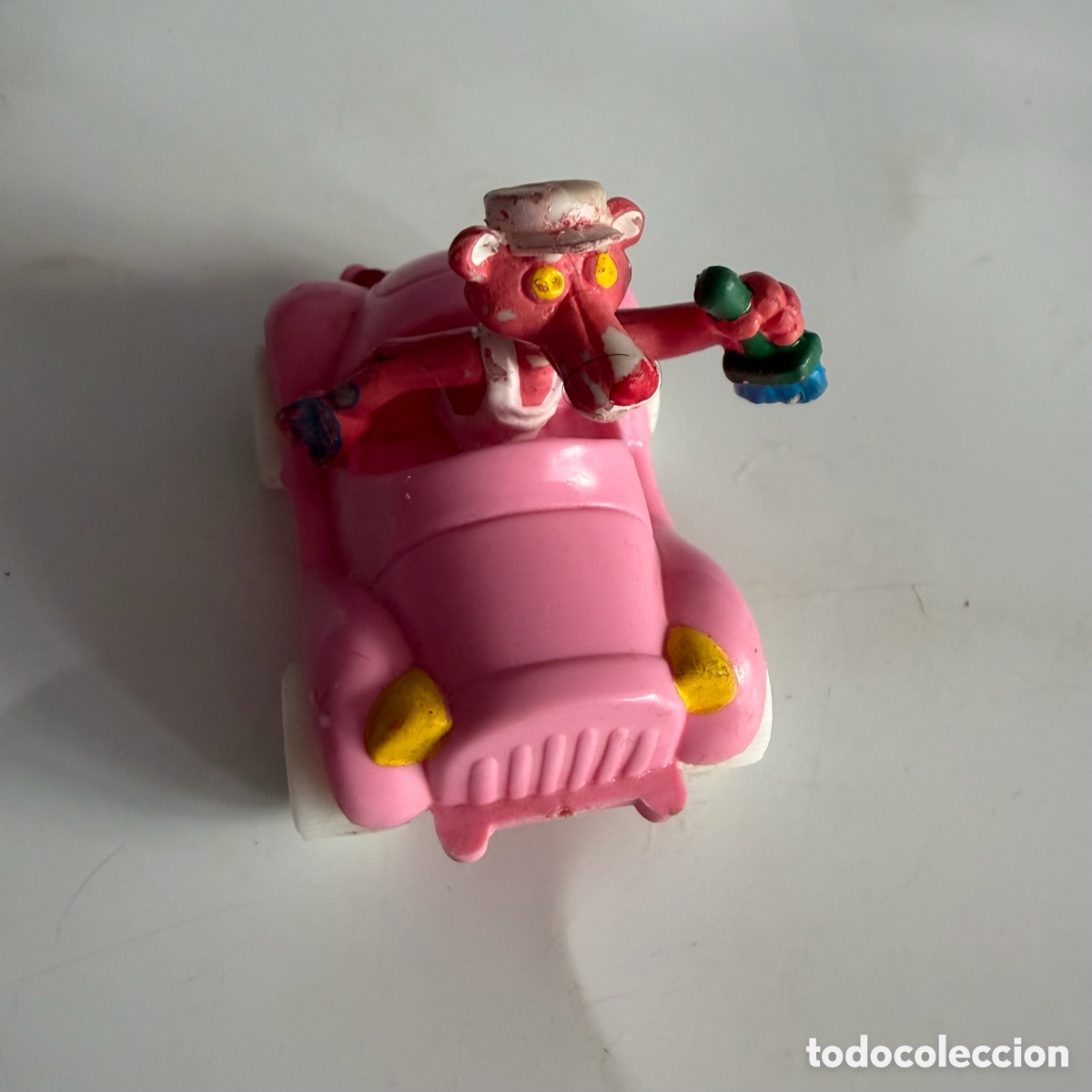 Figuras de Goma y PVC: Figura mu&ntilde;eco Pantera Rosa en coche rosa con brocha goma