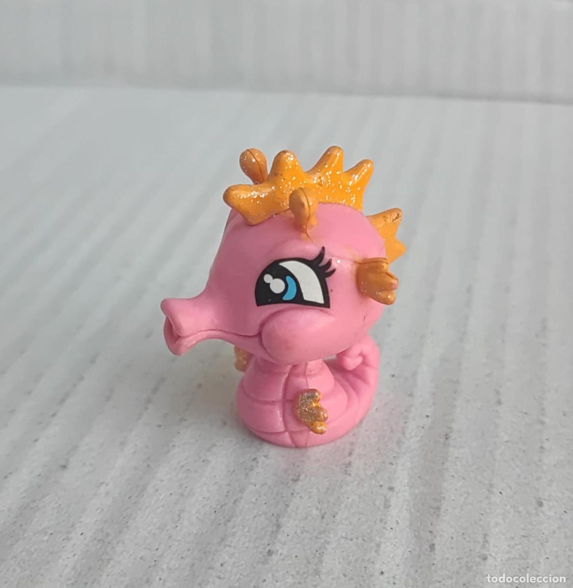Figuras de Goma y PVC: Figura de caballito de mar - mascota de Pin y Pon - Famosa