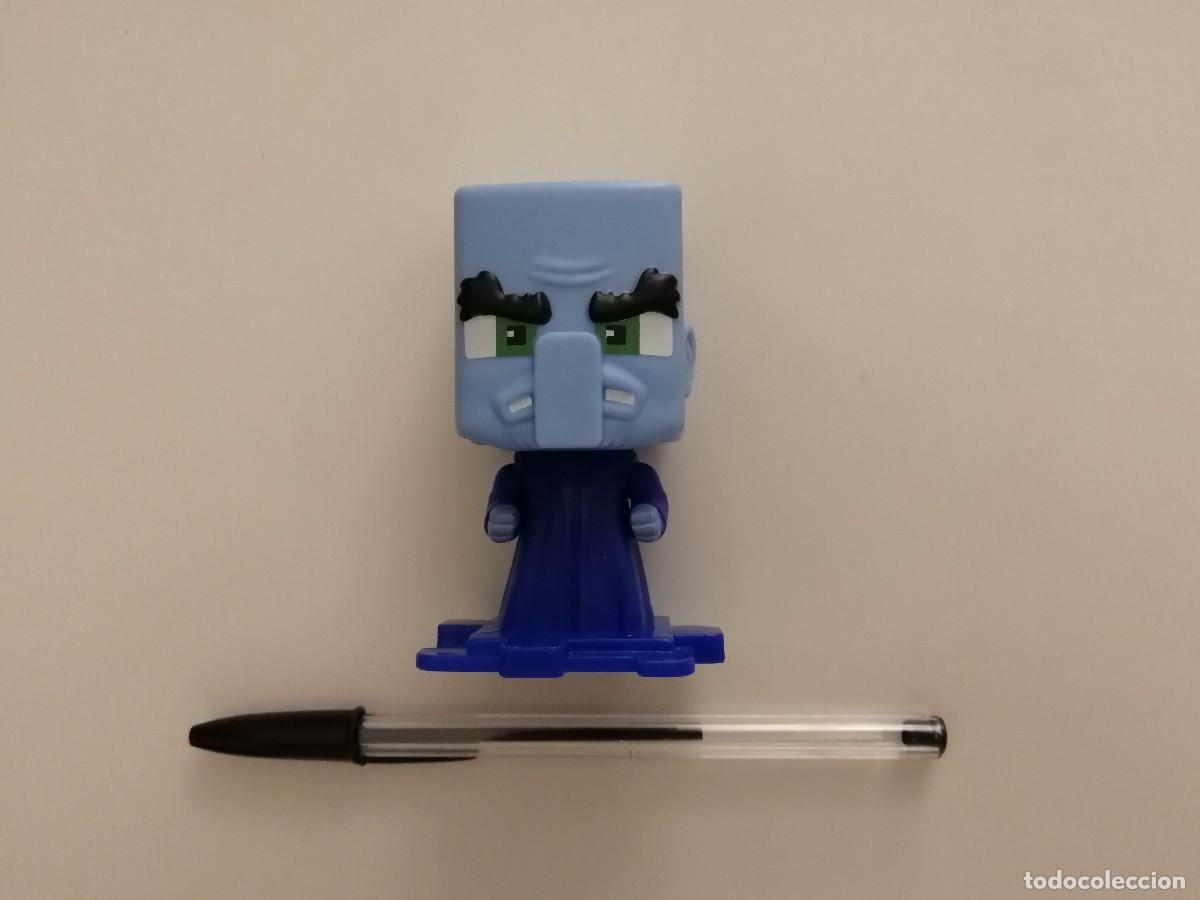 Figuras de Goma y PVC: FIGURA PVC - Invocador Evoker - Minecraft - MCDONALD'S