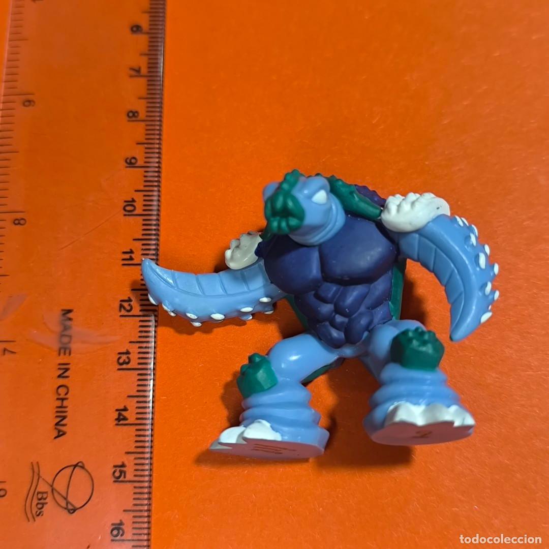 Rubber and PVC Figures: 001246JUG-Gormiti Tart&aacute;ntica, el Testarudo - 2000