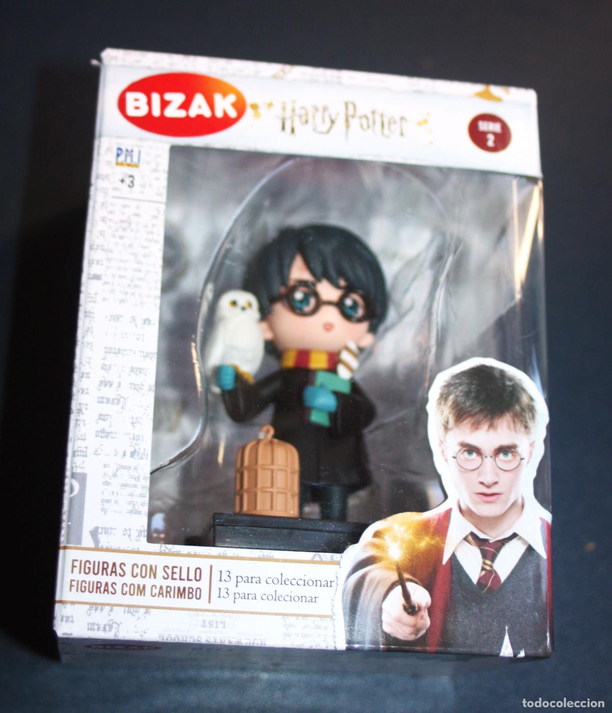 Figuras de Goma y PVC: Harry Potter (Bizak) Figura 8 cm sobre peana con Sello Edici&oacute;n Colecci&oacute;n :NUEVO con su Blister