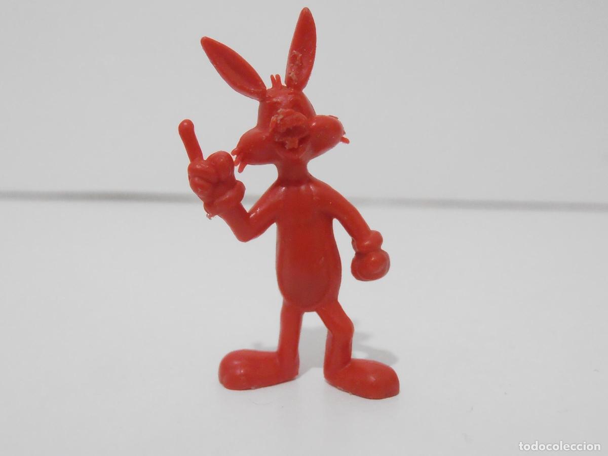Figuras de goma y PVC: FIGURA DUNKIN, BUGS BUNNY WARNER, ROJO - Foto 1